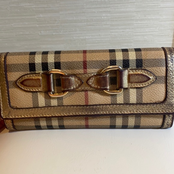 Burberry Accessories - BURBERRY WALLET